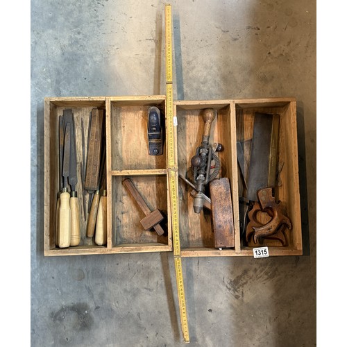 1315 - Two trays of vintage tools inluding files, saws etc.,