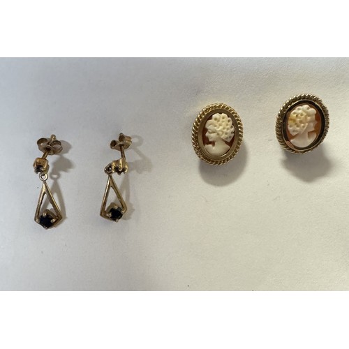 1151 - A pair of 9ct gold cameo earrings (missing backs) and a pair of 9ct gold pendant earrings.