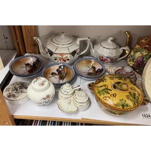 1024 - A mixed lot of China