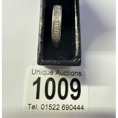 Lot 1009      