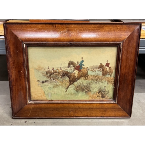 1090 - 2 Pairs of framed & glazed horse pictures including 1 pair of hunting scenes, the other pair of hors... 