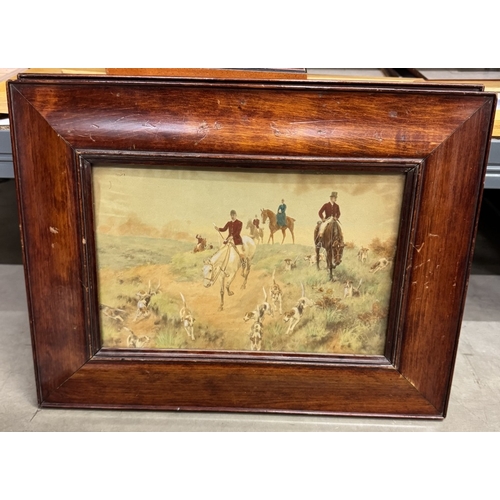 1090 - 2 Pairs of framed & glazed horse pictures including 1 pair of hunting scenes, the other pair of hors... 