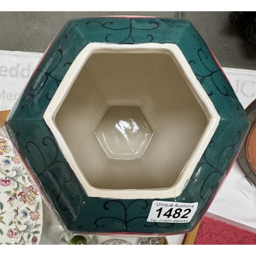 1482 - A large lidded vase signed S.Baxter