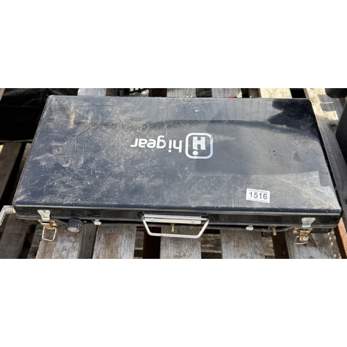 1516 - A Hi Gear grill / hotplate