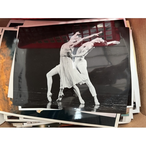 1609 - A large selection of promotional photo's, slides & negatives for shows, competitions & ice skating e... 