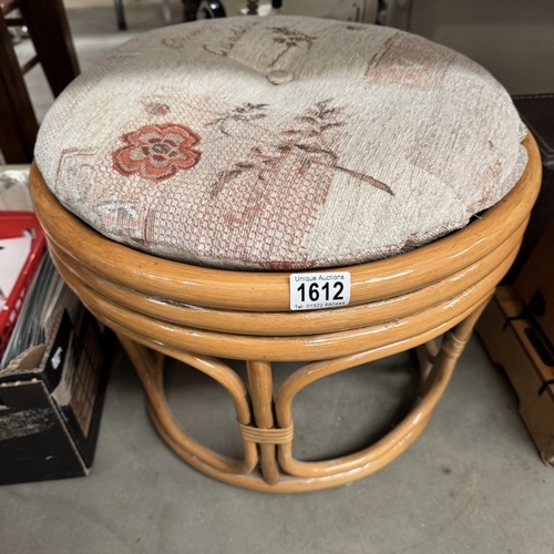 1612 - A cushioned bamboo stool