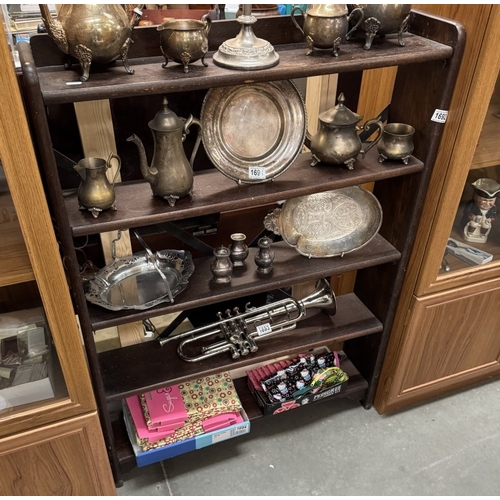 1692 - A vintage oak bookcase