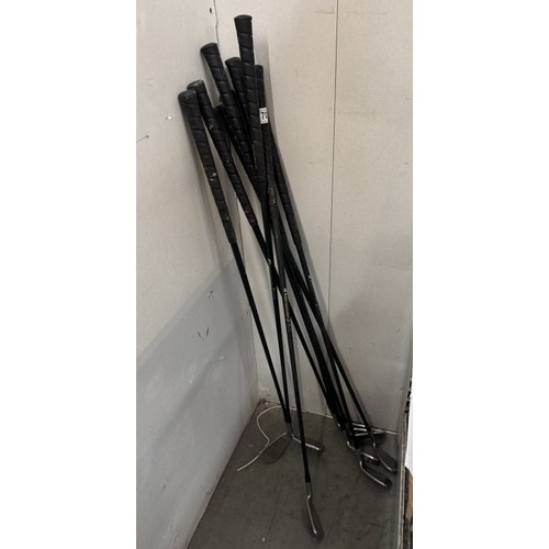 1704 - A quantity of Mitsushiba golf clubs