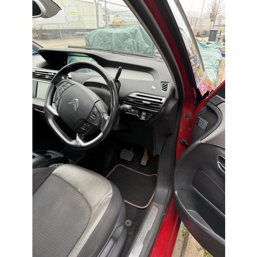 1500 - A 2015 Citroen C4 Picasso 1.6 diesel Automatic. MOT 31/10/2025. Mileage 7169