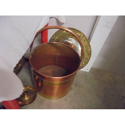 1400 - A good lot of 19th and 20th century copper and brass including kettle, jam pan, shell cases etc.,