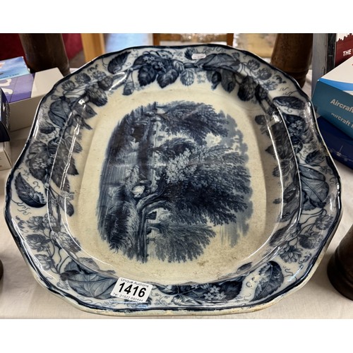 1416 - A large Victorian blue and white platter with lozenge mark (a/f has a crack).