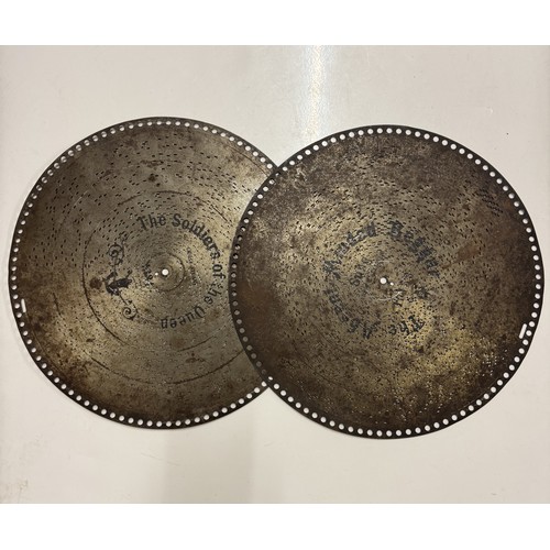 1409 - A quantity of polyphon/symphonian discs.