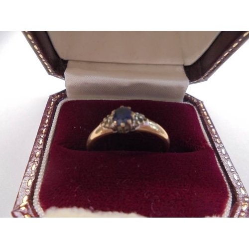 1098 - A 9ct gold ring size O half, 1.78 grams.