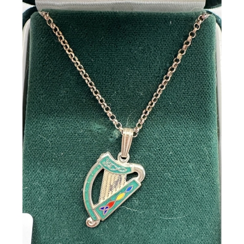 1100V - 4 Silver pendants