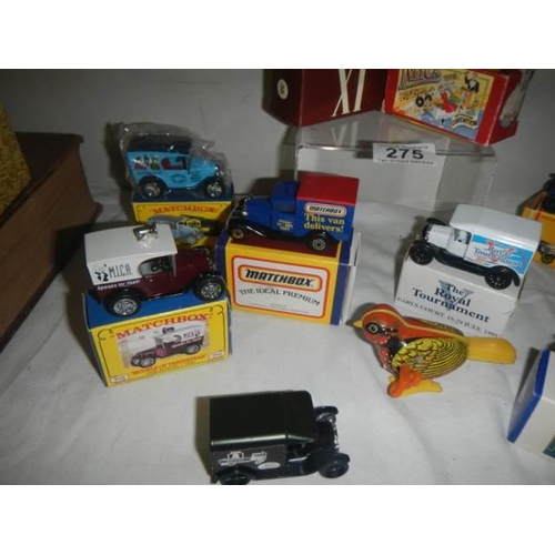 275 - A mixed lot of die cast vehicles.