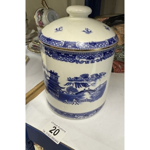 Lot 20        
