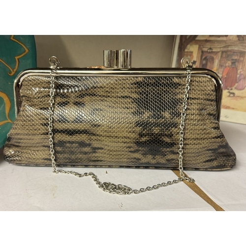 Lot 30        