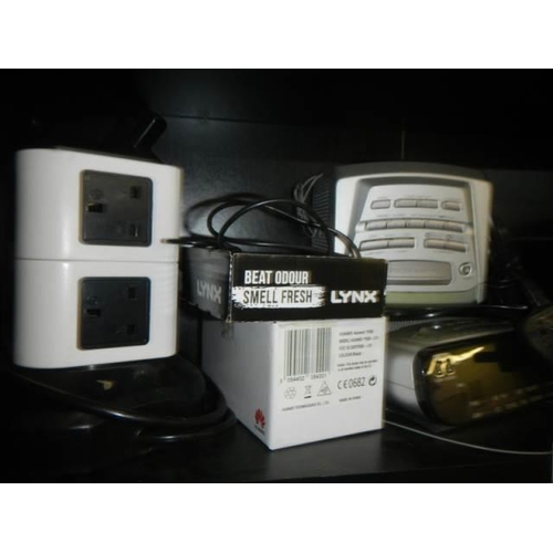 44 - A quantity of household items.