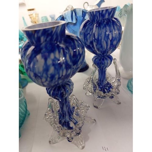 189 - A quantity of colourful Murano / Bohemian glass