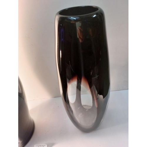 195 - 2 Rare vintage black Murano vases