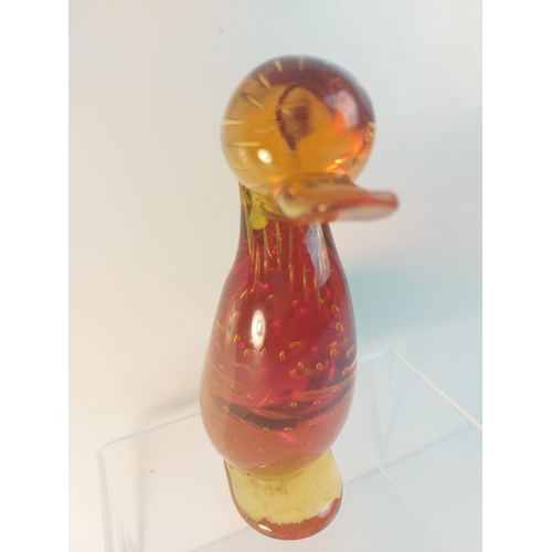 376 - A Whitefriars brown bubble duck
