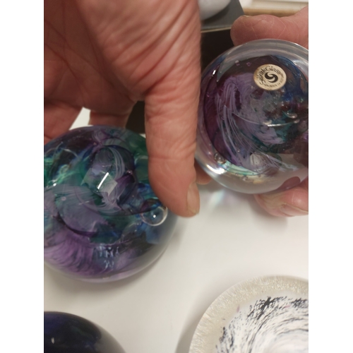 386 - 5 Selkirk Glass pieces