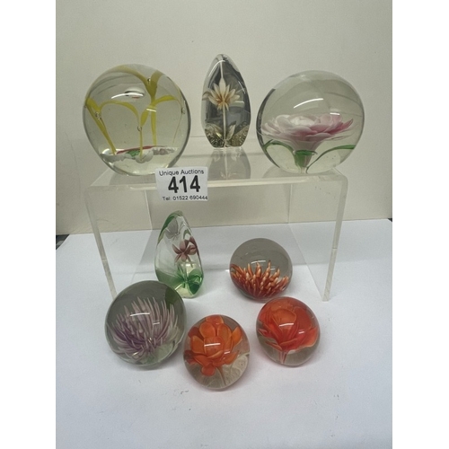 414 - 8 Flower paperweights