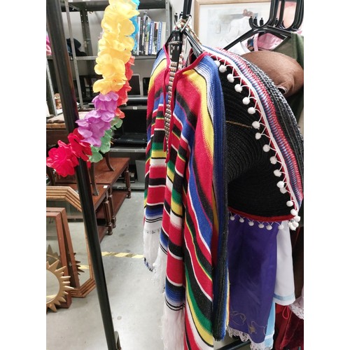 454 - A fabulous collection of fancydress