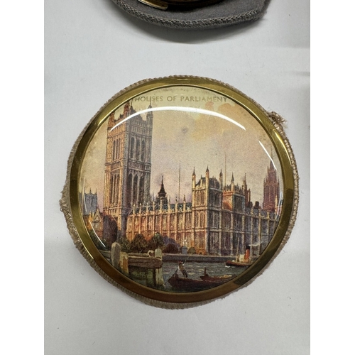 86 - A good lot of compacts including musical examples, hangbag etc