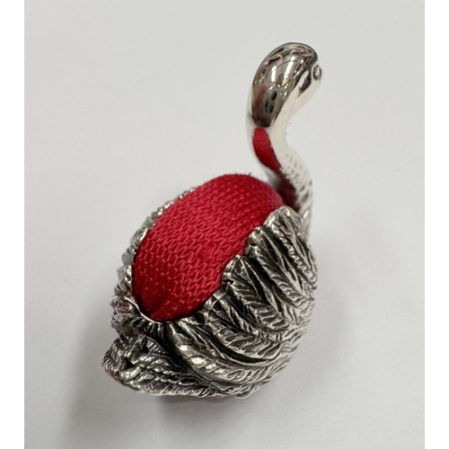 19 - A silver swan pin cushion (12.7 grams)