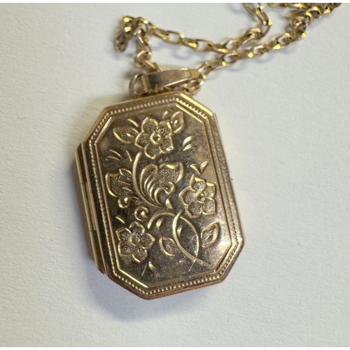 50 - A quantity of gold items including a locket, chain rings etc Approximately 12 grams