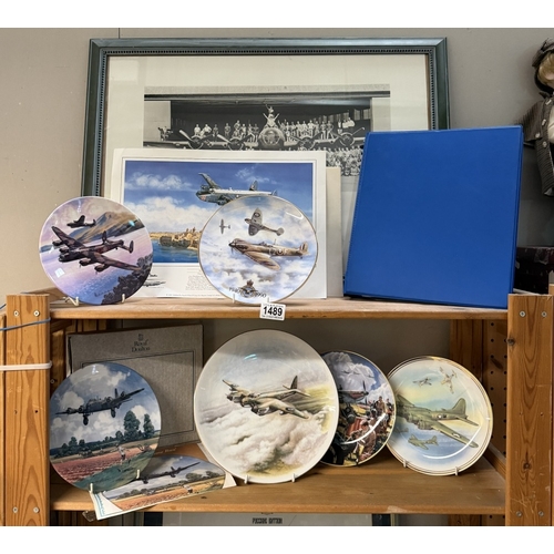 1489 - A Memphis Belle production crew photo & commemorative plates (2 Shelves)