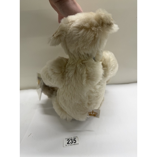 235 - A Cotswold Bear Limited Edition Virginia by Christine Pike no 14 / 100
