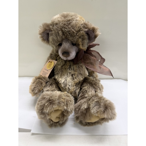 253 - A Charlie Bear Limited Edition 1136 / 4000 William 3rd