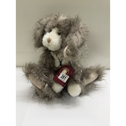 261 - A Charlie Bear Tangle