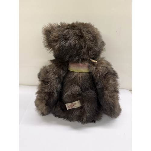 305 - A Charlie Bear Cody