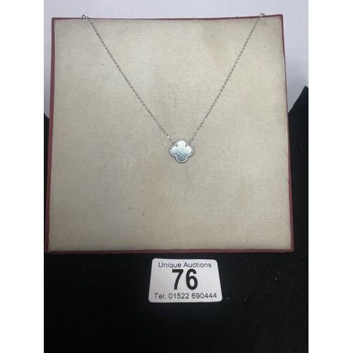 76 - A silver & malachite Van Cleef style necklace