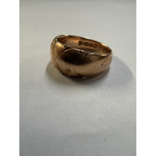 117 - A 12ct gold ring (5.58 grams)