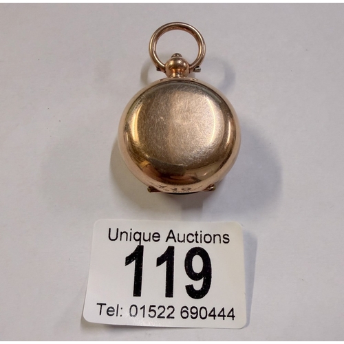 119 - An antique sovereign case