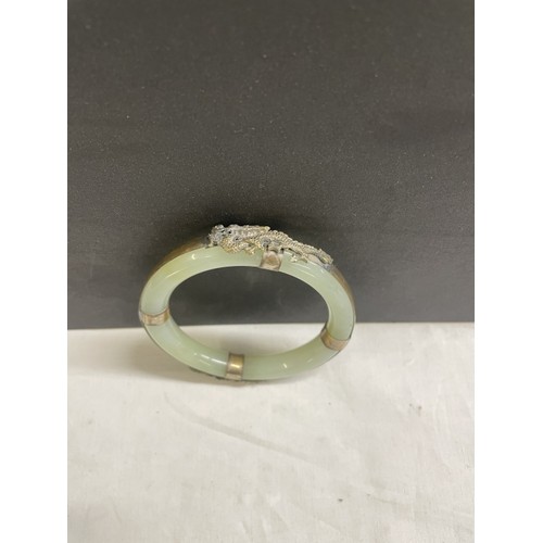 89 - A Jade bangle