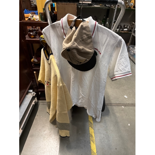 1660 - A One Up Golf trolley, golf clubs, Best Putt, Footjoy golf shoes, teddy bear etc