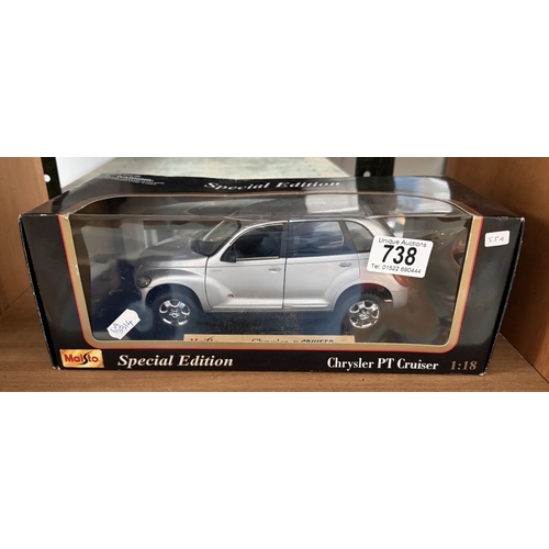 738 - A boxed Maisto Special Edition 1:18 scale Chrysler PT Cruiser die cast model in box