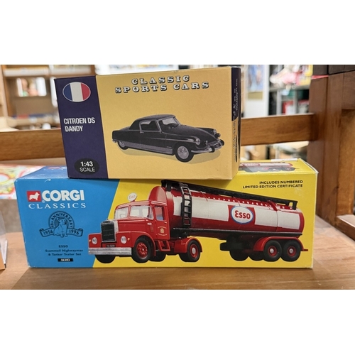 821 - A Corgi Classics Esso Scammell Highwayman & Tanker trailer set (Model 16302), Atlas Editions Classic... 