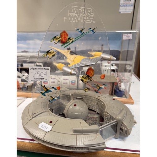 750A - A Star Wars: Episode 1 - Naboo Starfighter musical / action sounds alarm clock (No box)