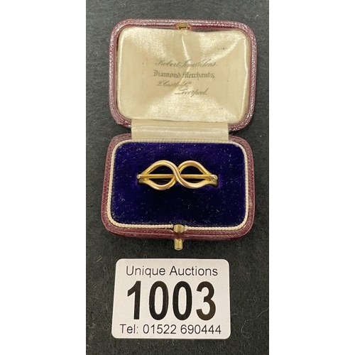 1003 - A 9ct gold scarf pin (total weight 3.25g)