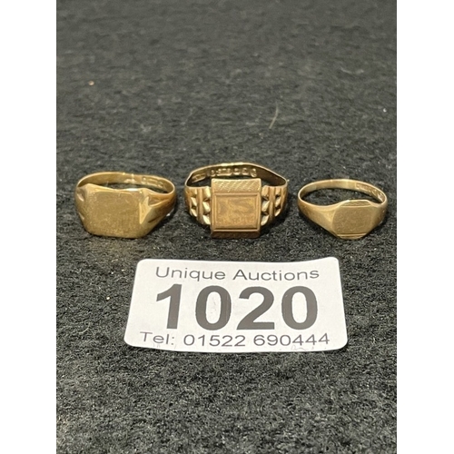 1020 - 3 9ct gold signet rings, 1 a/f (total weight 7.55g)
