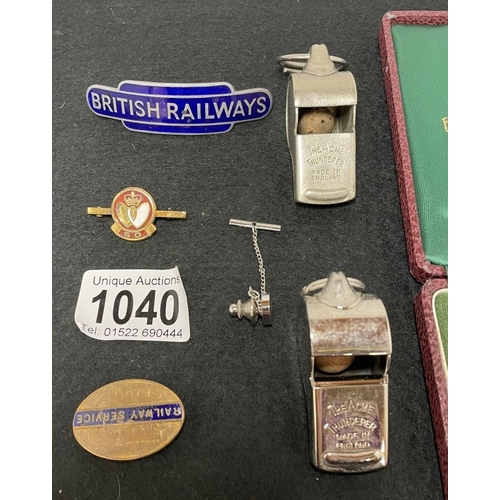 1040 - Railway related including 2 x ACME Thunderer whistles, British Railways cap badge, a Ruston & Hornsb... 