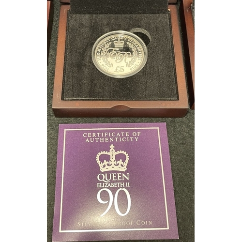 1059 - A collection of cased silver coins including 2013 Cook Islands 5 Dollars line of succession (28.28g)... 