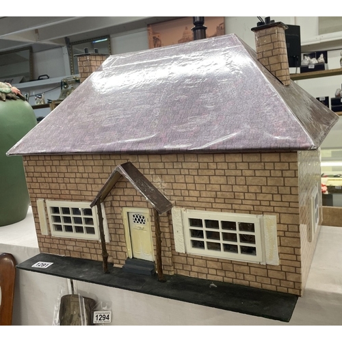 1291 - A Hornby OO gauge accessories Alms house