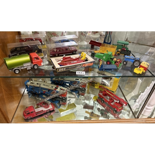 1544 - A quantity of boxed Dinky & other diecast vehicles